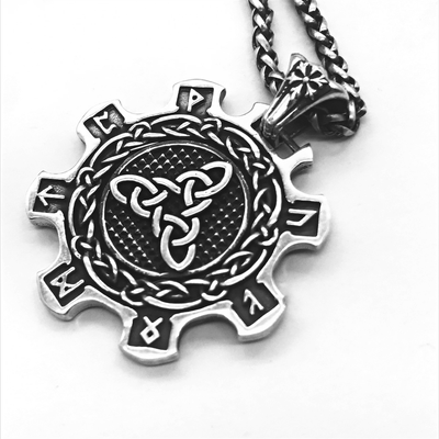 925 Silver Triangle Knot Viking Pendant