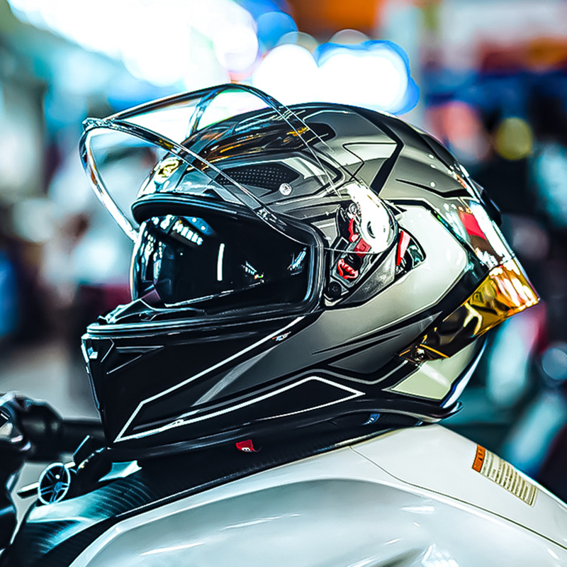 Full Face Motorcycle Helmet for Adult Men Women P7 Dual Visor