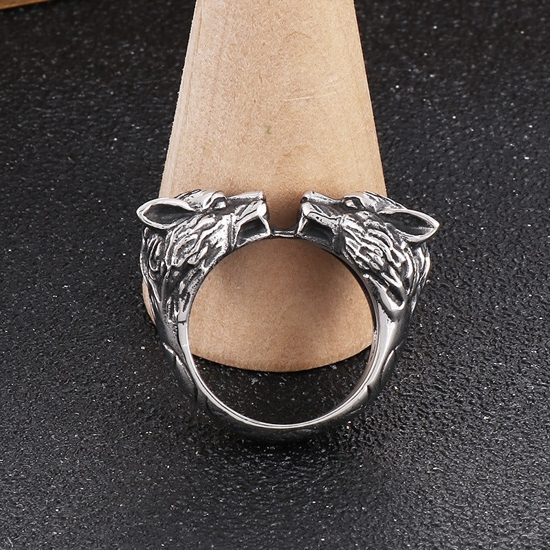 Double Wolf Head Ring