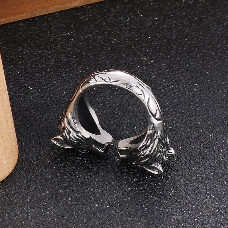 Double Wolf Head Ring